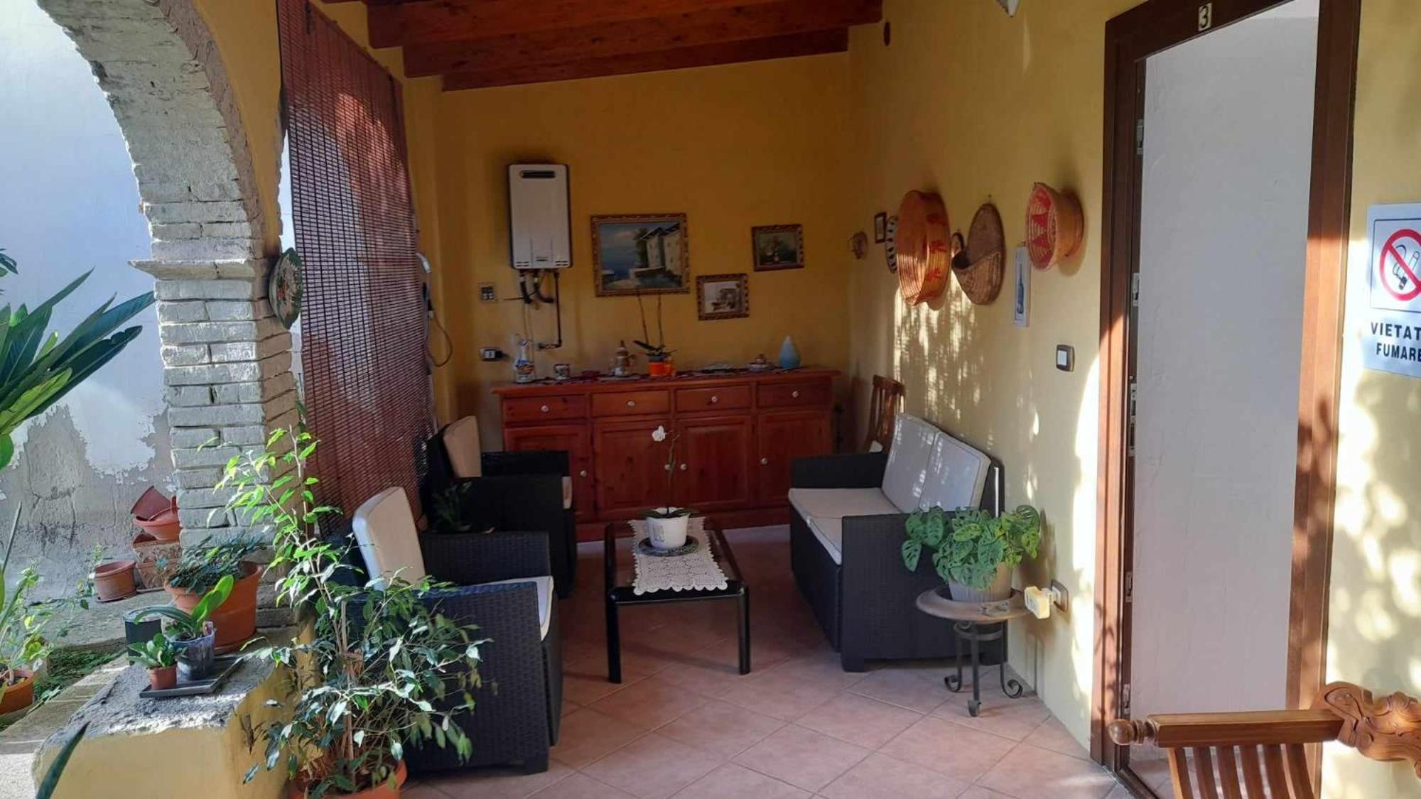 B&B Gli Archi Sìnnai Exterior foto